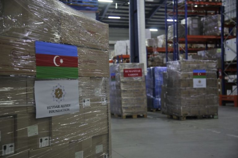 1675922463_turkiye_humanitar_aid_090223_8