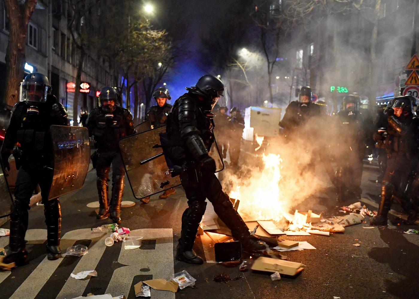 1688015806.230318-paris-protest-mjf-1650-3ebd4d