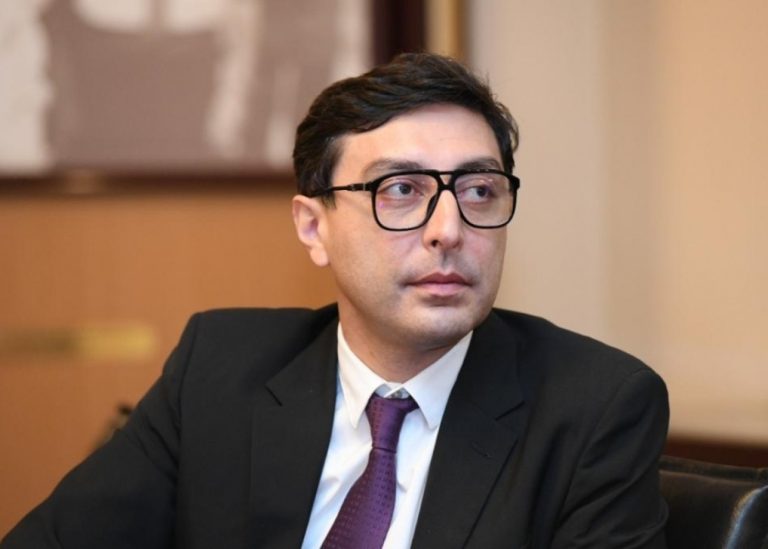 1691008369.ferid_qayibov