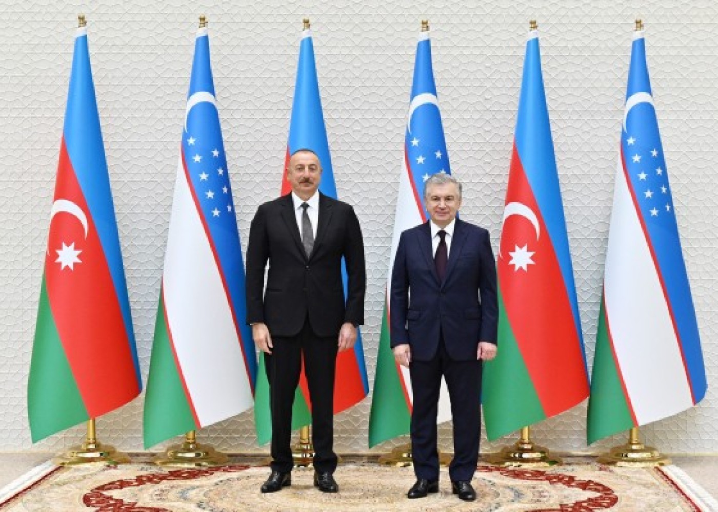 1692780164.prezident-ilham-eliyev-ozbekistan-prezidenti-savkat-mirziyoyeve-zeng-edib-1690179906