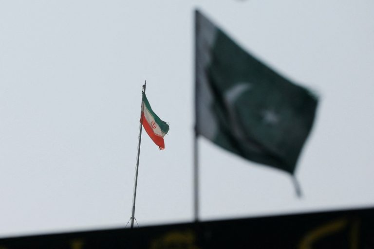 1705642684_2024-01-18t091422z_1841614308_rc29k5a3t3cl_rtrmadp_3_iran-pakistan