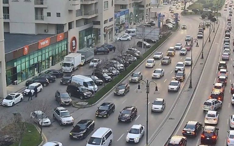 5dadb8db-8a6c-3daf-a8fb-4f0aca32e023_850