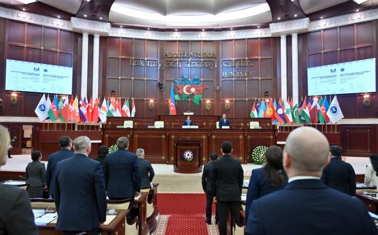 29bb696d-ec5c-35ef-9722-bfec7e5952e6_850