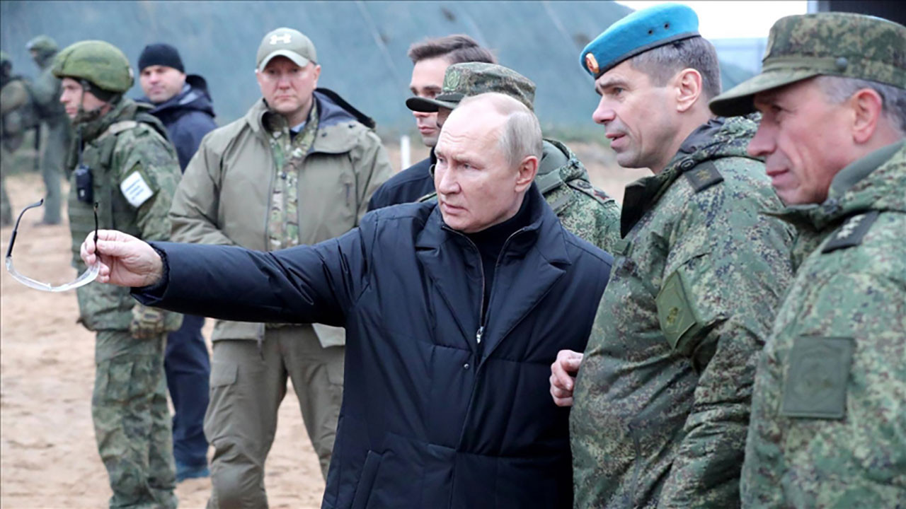 1743429846_putin-ordu-denetiminde-noen