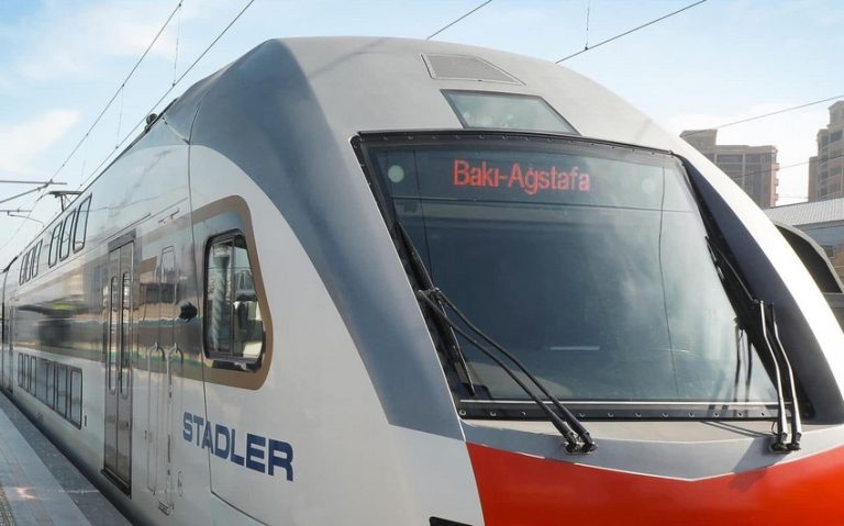 c4f40e94-6d58-35ba-b073-7416b6771ee7_850 (1)