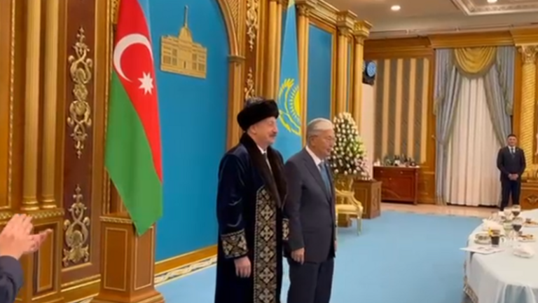 1761044300_ekran_kli_2025-10-21_144254