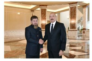 Çeçenistanın lideri: Azərbaycan xalqını Qarabağ məsələsinin həlli münasibətilə təbrik edirəm